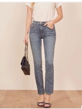 Reformation Straight Leg Jeans in Faded Blue